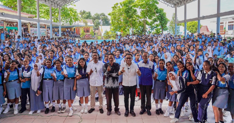Ansy Lema Klaim Peduli Pendidikan, Kunjungi Sekolah untuk Bertemu Siswa dan Guru