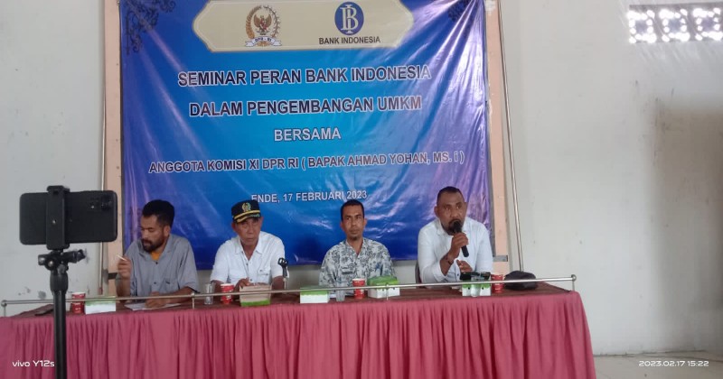 Gelar Seminar Sehari di Ende, Ahmad Yohan Sebut NTT Masih Provinsi Miskin