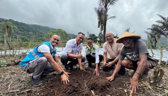 PLN UIP Nusra Luncurkan Program Agroforestry Hetero Dukung Kemandirian Ekonomi Masyarakat Desa Wewo